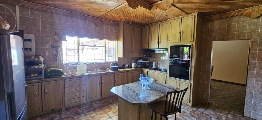4 Bedroom Property for Sale in Carters Glen Northern Cape